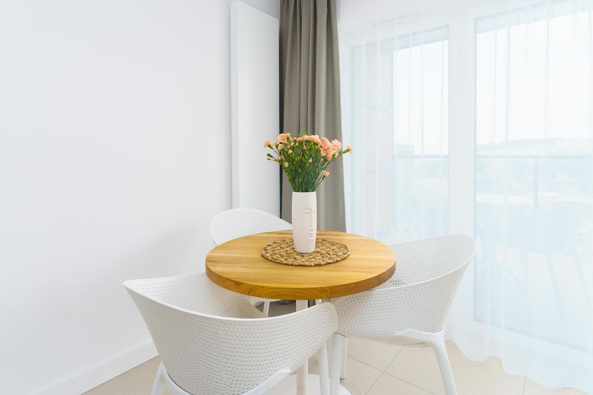 Aquamarina Prima Deluxe Studios With Sea View By Noclegi Renters 米兹多洛杰 外观 照片