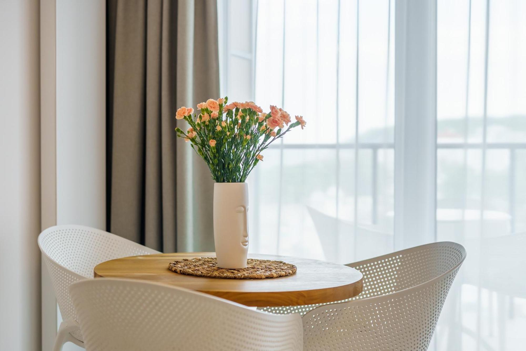Aquamarina Prima Deluxe Studios With Sea View By Noclegi Renters 米兹多洛杰 外观 照片