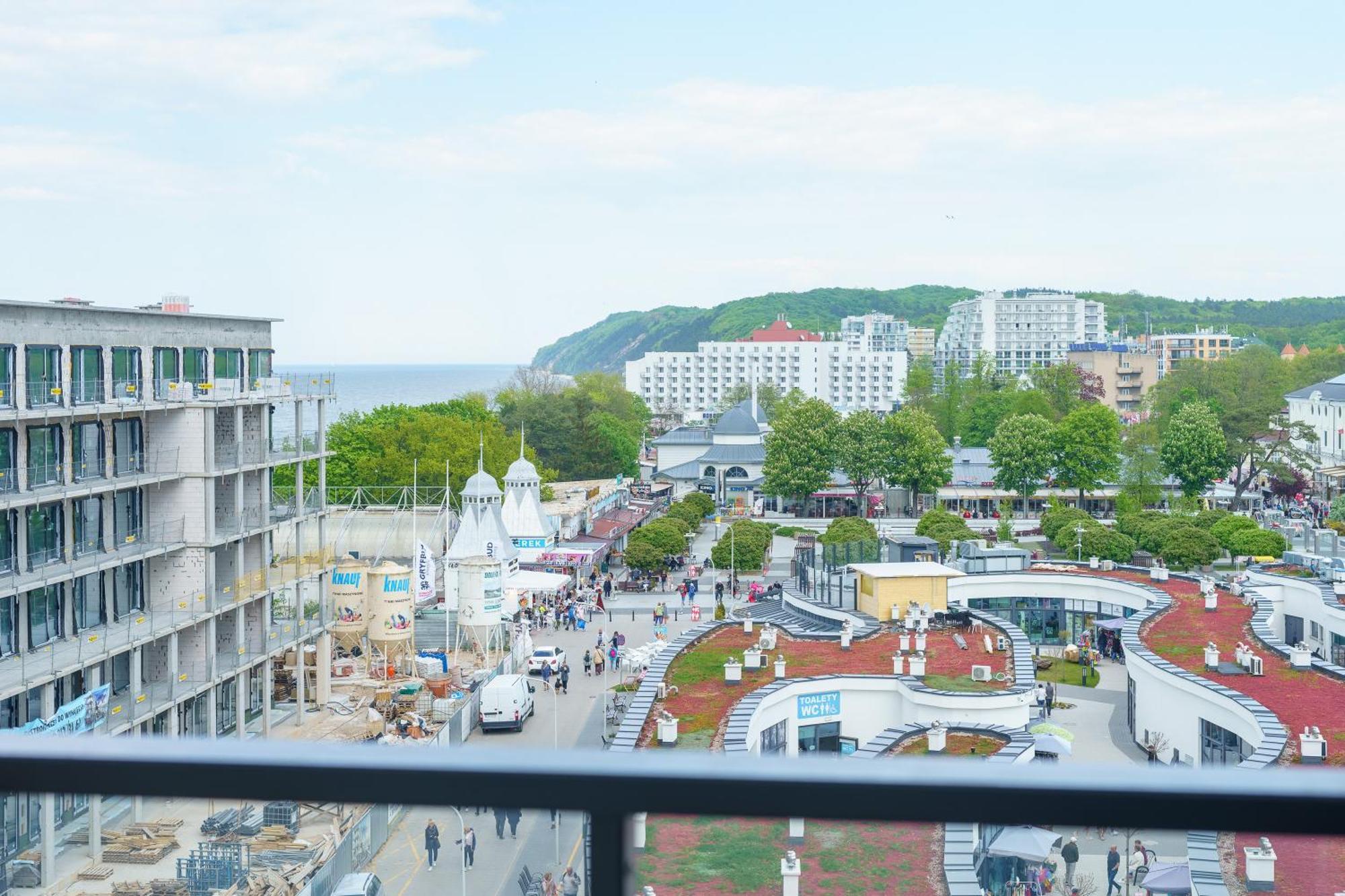 Aquamarina Prima Deluxe Studios With Sea View By Noclegi Renters 米兹多洛杰 外观 照片