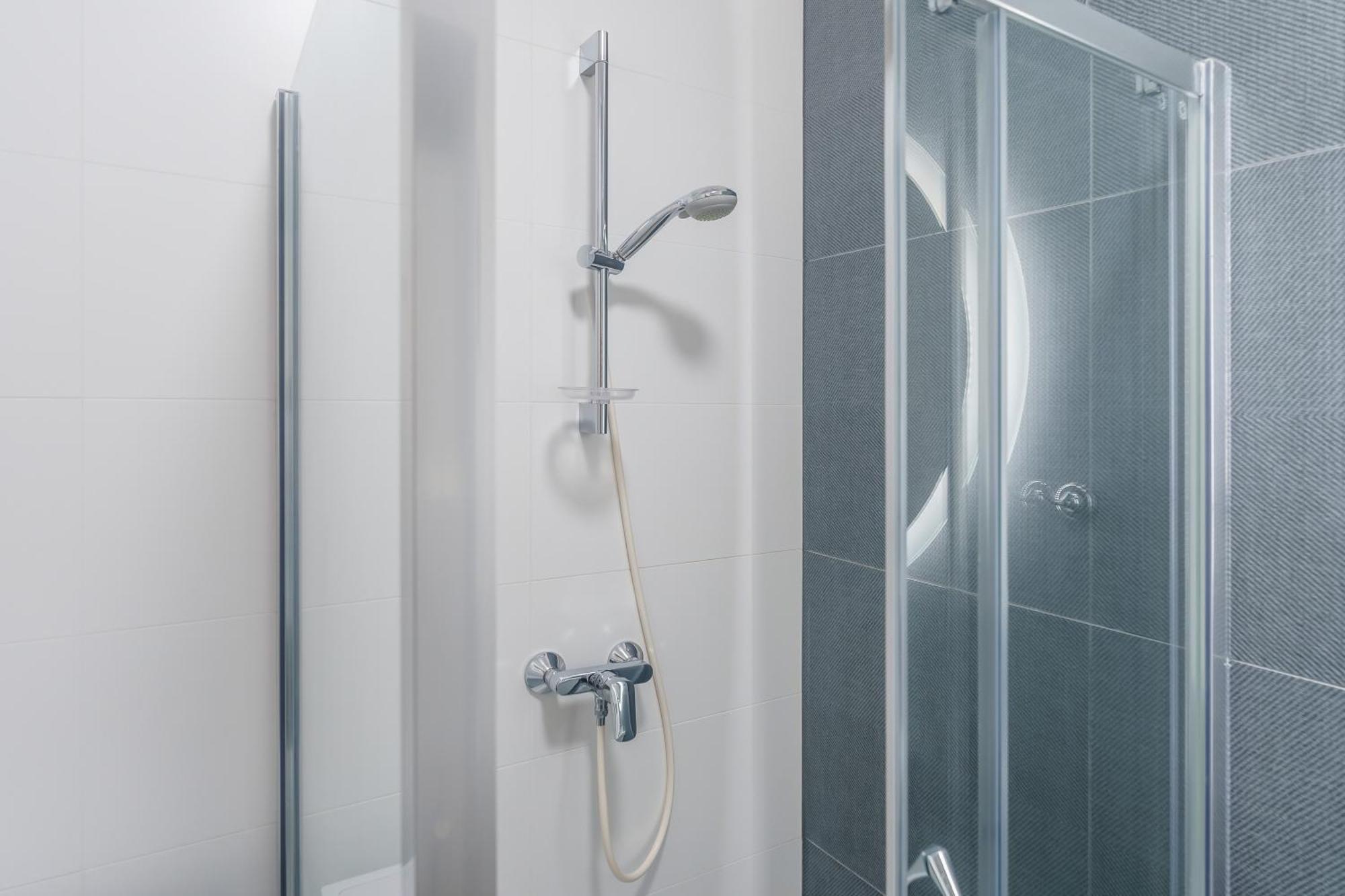 Aquamarina Prima Deluxe Studios With Sea View By Noclegi Renters 米兹多洛杰 外观 照片