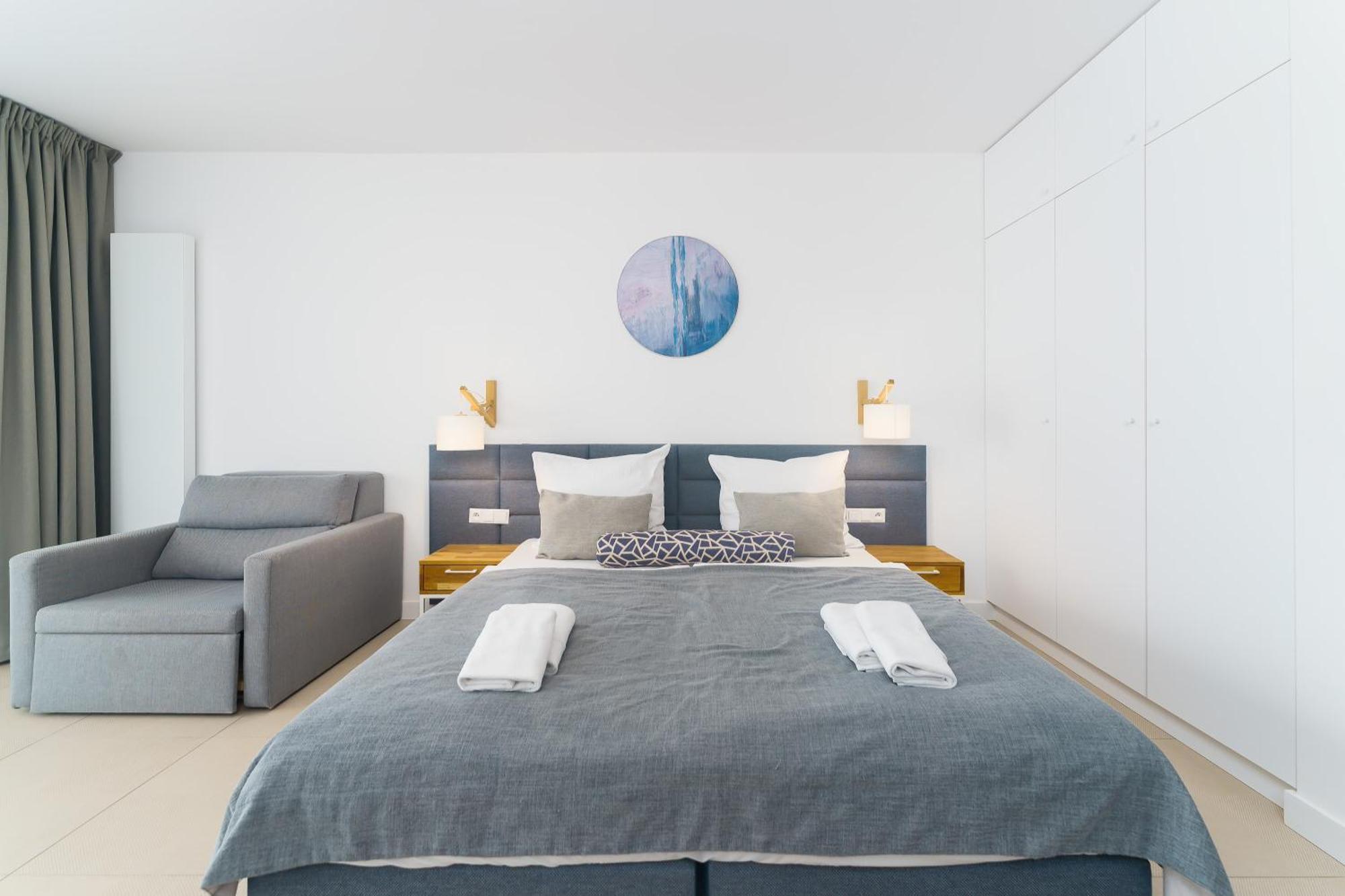 Aquamarina Prima Deluxe Studios With Sea View By Noclegi Renters 米兹多洛杰 外观 照片