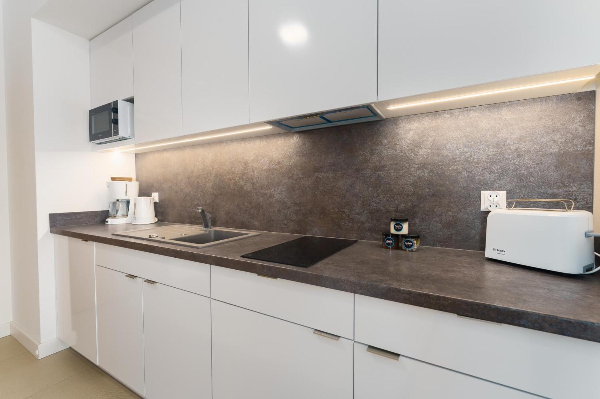 Aquamarina Prima Deluxe Studios With Sea View By Noclegi Renters 米兹多洛杰 外观 照片